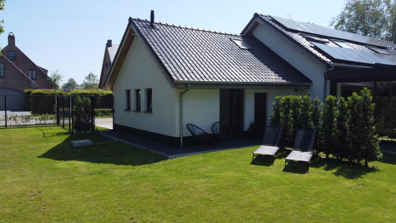 Damse Paveljoentje Comfort En Uitzicht In Дамме Экстерьер фото